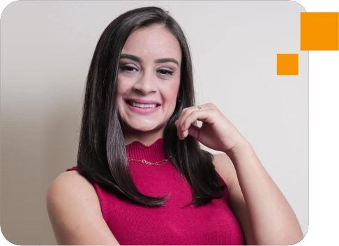 Qualit Cursos – cursos profissionalizantes – curso area da saude – pilares – curso de microagulhamento – professora – Caroline Januaria Ribeiro Silva